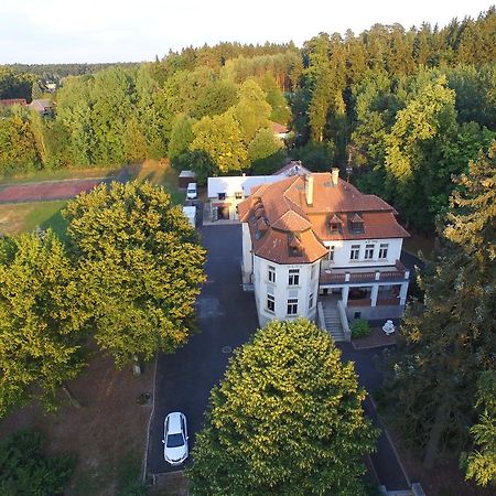 Vila Olga Jevany Extérieur photo