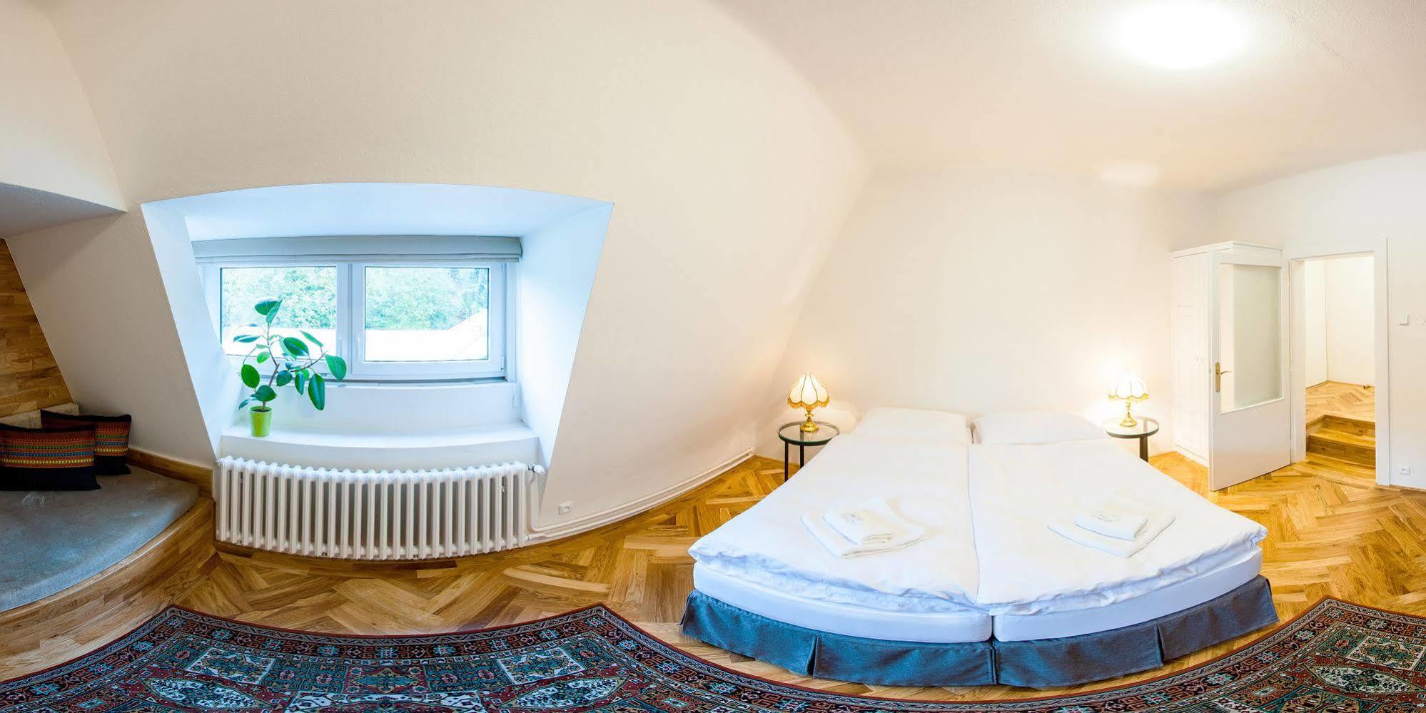 Vila Olga Jevany Extérieur photo