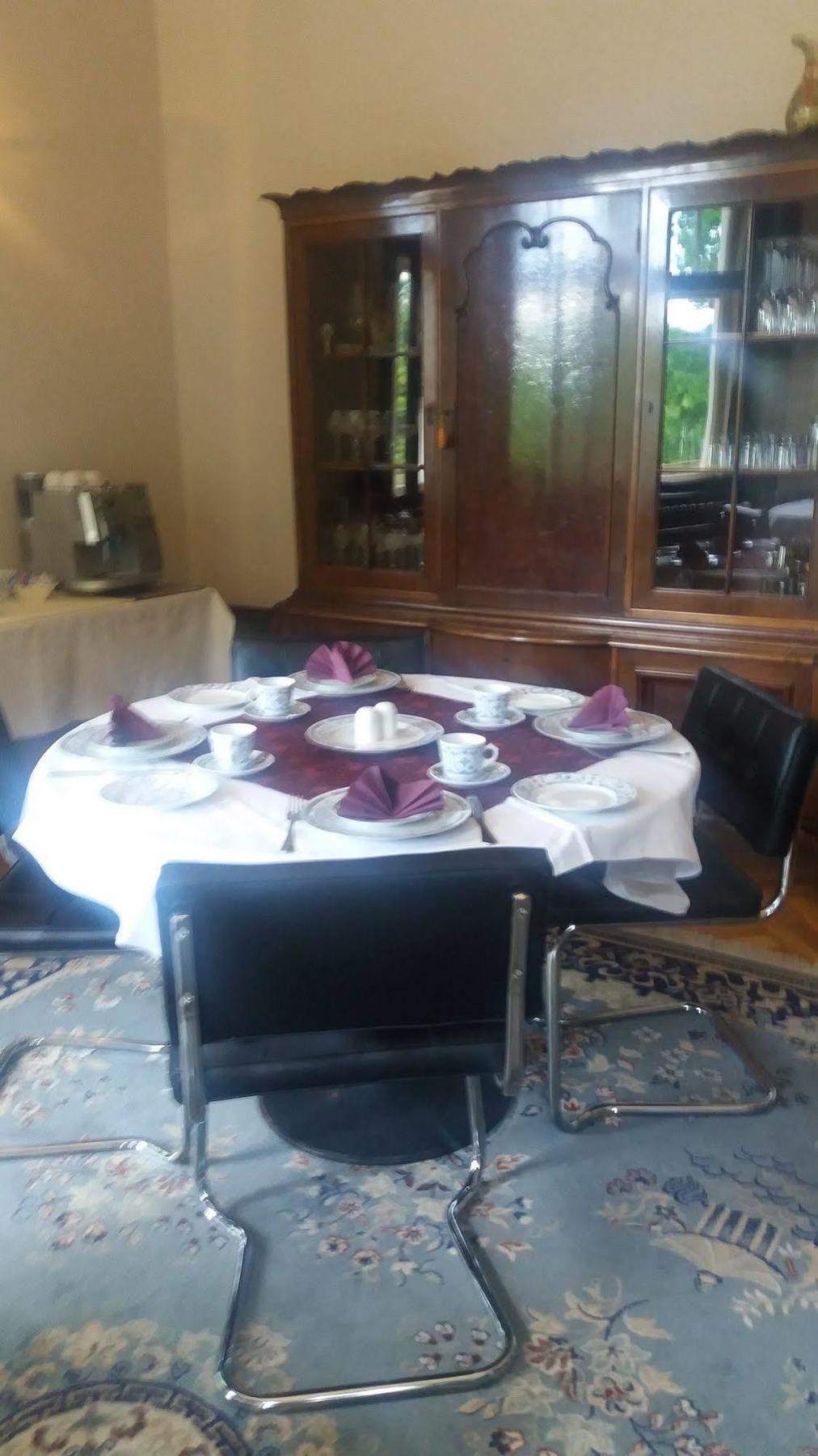 Vila Olga Jevany Extérieur photo