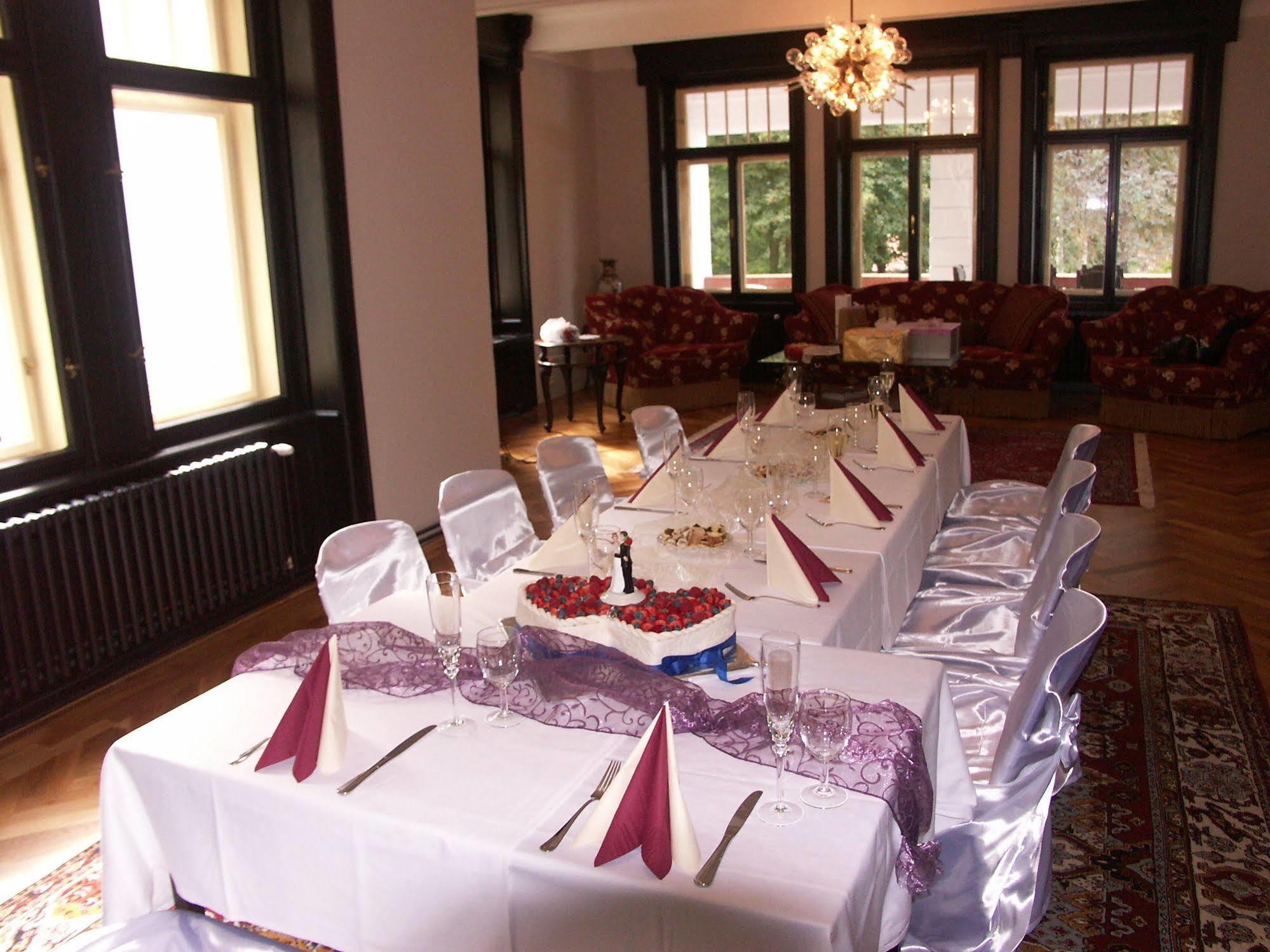 Vila Olga Jevany Extérieur photo